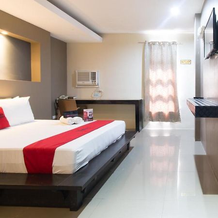 Westgate Hotel Laoag Eksteriør billede