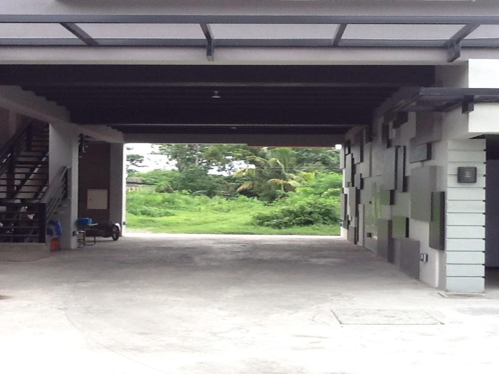 Westgate Hotel Laoag Eksteriør billede