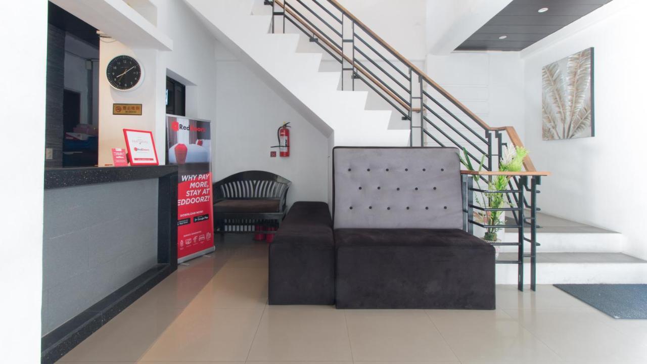 Westgate Hotel Laoag Eksteriør billede